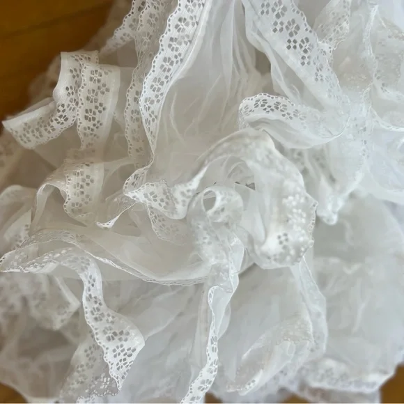 Malco Modes white fluffy crinoline 2 layer  petticoat size Small Square dance - Picture 3 of 6